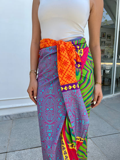 WRAPPED CLOSED COLORFUL SKIRT