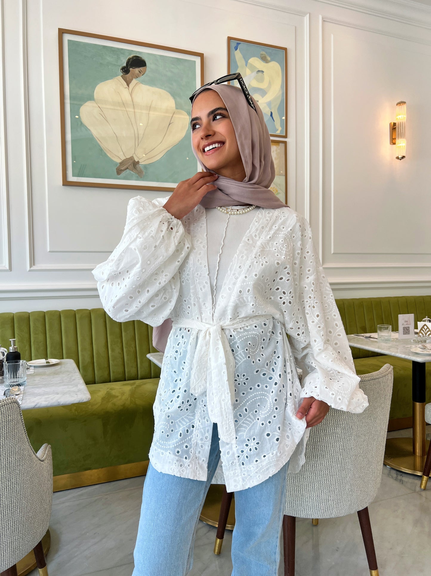 WHITE ROKAMA BLOUSE